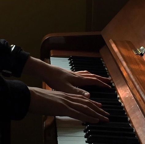 Instrument Aesthetic, Piano Hands, Music Aesthetics, Bts Aesthetics, You Are My Moon, Playing The Piano, Dark Paradise, Playing Piano, Original Characters