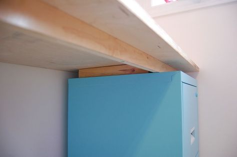 Hometalk :: DIY Filing Cabinet Desk Diy Filing Cabinet, Filing Cabinet Desk, How To Build A Desk, Diy File Cabinet, Cabinet Desk, File Cabinet Desk, Desk Diy, Big Kids Room, Filing Cabinets