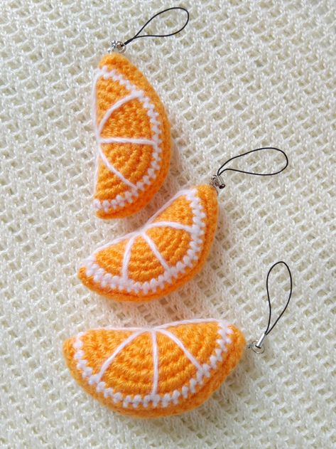 Crochet Key Holder: Practical and Pretty Crochet Rings, Crochet Fruit, Orange Slice, Crochet Earrings Pattern, Crochet Keychain Pattern, Crochet Wedding, Crochet Ornaments, Crochet Food, Ornament Tutorial