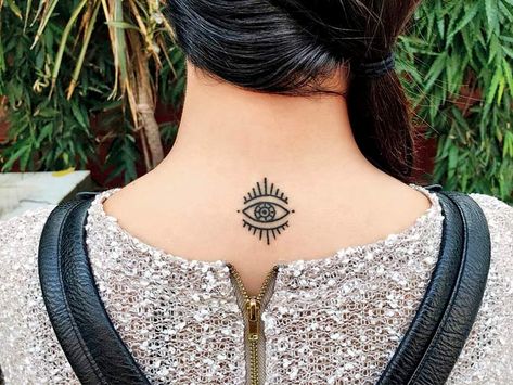 Eye Tattoo On Back, Tattoo On Back Of Neck, Amyra Dastur, Tattoo On Back, Evil Eye Tattoo, Neck Tattoos Women, Back Tattoo Women, Tattoo Videos, New Tattoo