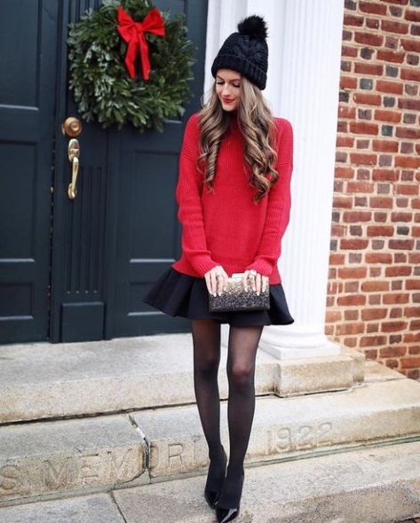 Holiday Outfits For Teens, Grunge Winter Outfits, Simple Christmas Outfits, Holiday Party Outfit Ideas, Party Outfit Ideas, Christmas Outfit Ideas, Cute Christmas Outfits, Christmas Sweater Party, Christmas Outfits Women