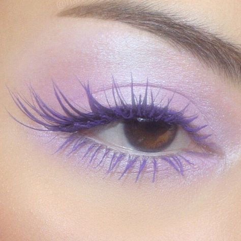 Maquillage Yeux Cut Crease, Kristina Webb, Maquillage On Fleek, Purple Eye Makeup, Cute Eye Makeup, Eye Makeup Pictures, Purple Makeup, Smink Inspiration, Eye Makeup Designs