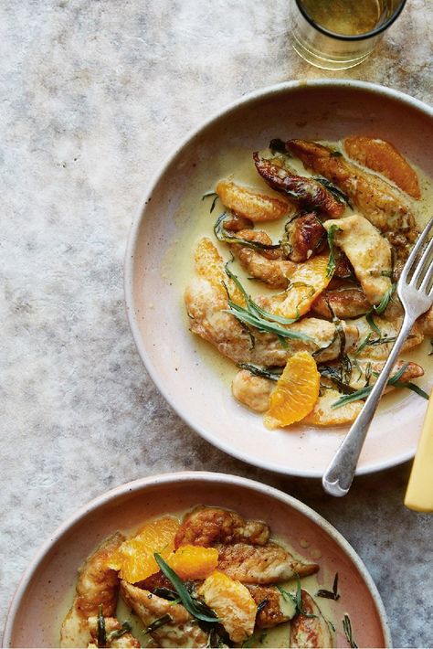 Chicken with Orange and Tarragon Recipe - Great British Chefs Chicken With Oranges, Winter Chicken Recipes, Lemon Tarragon Chicken, Chicken Tarragon Recipe, Chicken Tarragon, Orange Chicken Roast With Fennel, Tangerine Chicken, Tarragon Recipes, Beef Stew With Dumplings