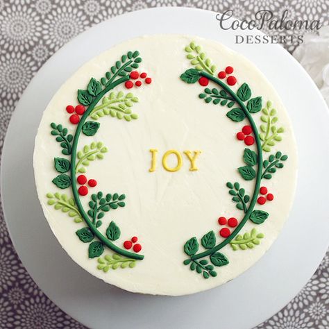 https://flic.kr/p/BcFci7 | Christmas cake wreath. ©Coco Paloma Desserts Christmas Cake Quotes, Wreath Cake Christmas, Christmas Cake Wreath, Nativity Cake, Cake Messages, Jesus Birthday Cake, Birthday Cake Messages, Jesus Cake, Christmas Wreath Cake