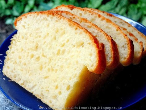 English Muffin Toasting Bread, English Muffin Bread Recipe, English Muffin Bread, Homemade English Muffins, Artisan Bread Recipes, Muffin Bread, Toasted Bread, English Muffins, No Knead Bread