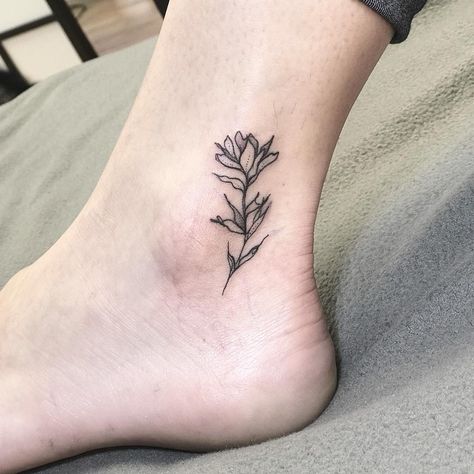 Paintbrush Flower Tattoo, Paintbrush Flower, History Of Tattoos, Paintbrush Tattoo, Flower Tats, Clock Tattoos, Secret Tattoo, Brush Tattoo, History Tattoos