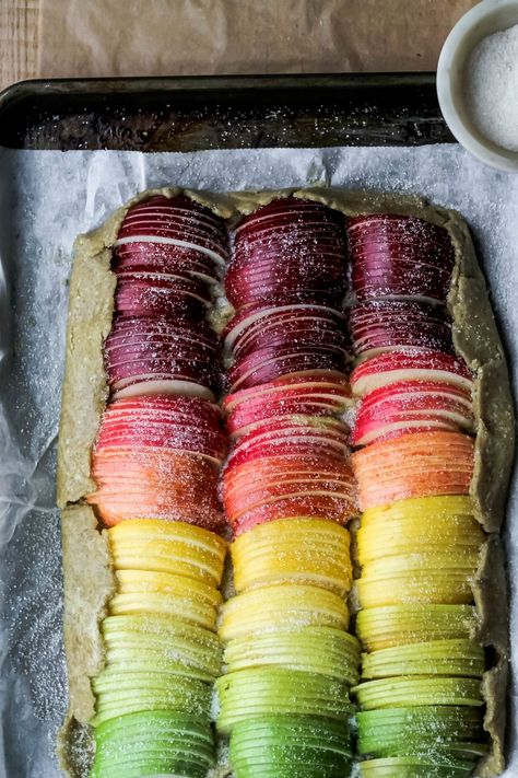 Almond Frangipane, Apple Galette, Rainbow Food, Almond Recipes, Buckwheat, Cute Food, The Dream, Hot Dog Buns, Sweet Recipes