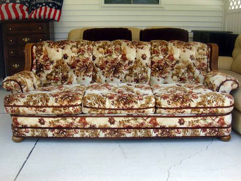 80's Velour  Couch | by statefairpat 1970s Couch, Couch Reference, 80s Couch, Velour Couch, Furniture Reference, Retro Couch, Old Couch, Floral Couch, Vintage Couch