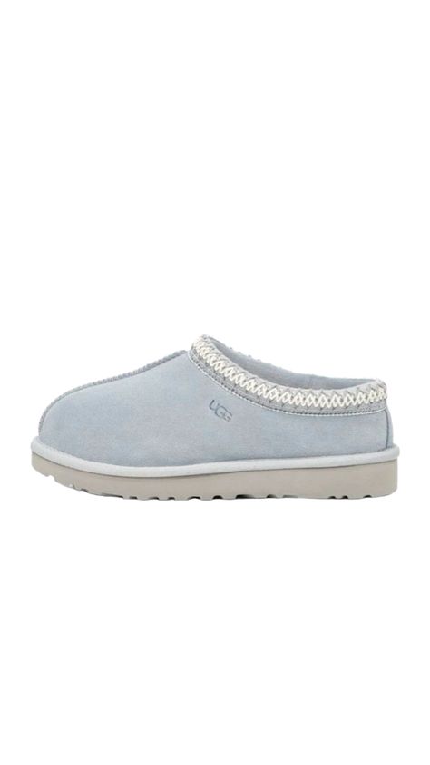 #fyp #clothes #shoes Tasman Uggs, Uggs Slippers, Cute Uggs, Ugg Tasman Slippers, Trendy Shoes Sneakers, Dr Shoes, Preppy Shoes, Ugg Tasman, Shoe Wishlist