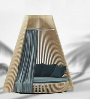 Lounge Outdoor Furniture, Outdoor Furniture Modern, Chaise Restaurant, Elegant Curtains, Design Outdoor, Modern Outdoor Furniture, Lounge Armchair, Deck Chairs, Outdoor Wood