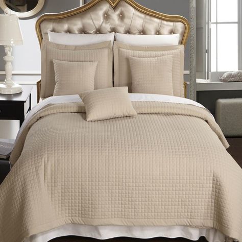 6 Piece QUEEN Size, Beige / Light Brown Color, Super Luxurious Wrinke Free Reversible Checkered Coverlet / Quilt Bedding Ensemble Set with Decorative Pillows *** Review more details here (This is an amazon affiliate link. I may earn commission from it) Beige Bed, Coverlet Bedding, Hotel California, Hotel Bed, King Size Quilt, Royal Hotel, Bed Sets, Bedspread Set, Coverlet Set