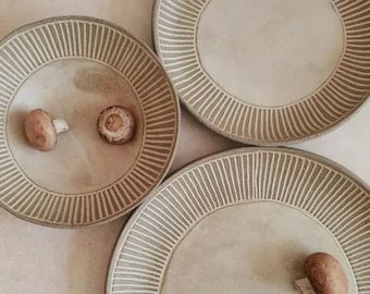 Tableware Setting, Serving Dishes Set, Ceramic Dinner Set, Brown Plates, Modern Plates, Pottery Set, Handmade Tableware, Ceramic Dinnerware Set, Cerámica Ideas