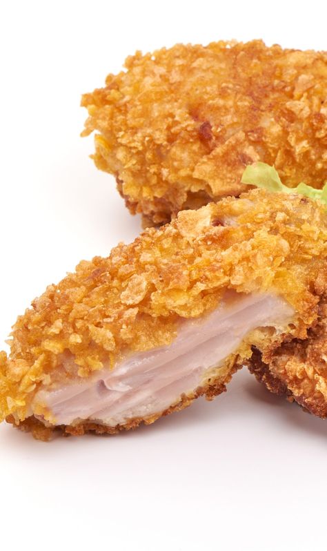 Air fryer potato flake-crusted chicken recipe. Learn how to cook crusted chicken breasts in an air fryer. #airfryer #dinner #appetizers #chicken #recipes #crusted via @slavabondarev Potato Flake Chicken, Potato Crusted Chicken, Airfryer Dinner, Appetizers Chicken, Coconut Crusted Chicken, Panko Crusted Chicken, Salmon Fillet Recipes, Air Fryer Potato, Crusted Chicken Breast