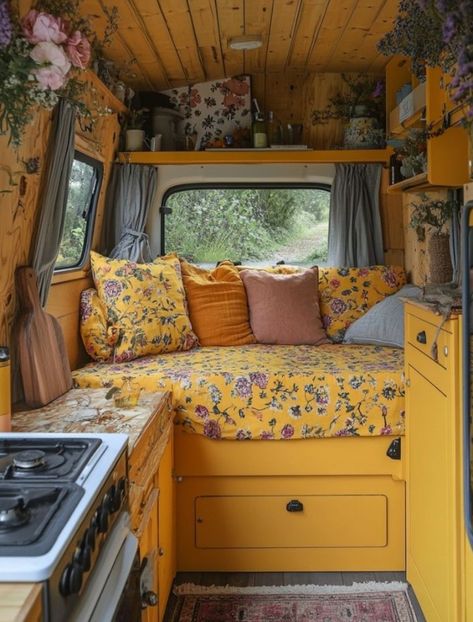 Cottagecore Skoolie, Diy Van Life Ideas, Van Life Storage Hacks, Diy Van Conversions, Happy Glamper, Pop Up Trailer, Bus Conversions, Conversion Van, Bus Living