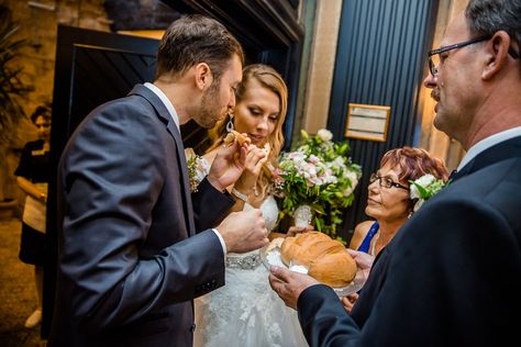 Polish wedding tradition. Bride's parents offer the newlyweds blessed salt and bread as they enter the reception. Photography: Amer Nabulsi Toronto Canada Married By Morning Lisa Kleypas, Polish Wedding Traditions, Ottawa Wedding Venues, Poland Wedding, Wedding In Poland, Canadian Summer, Toronto Wedding Photography, Fairytale Romance, Polish Wedding