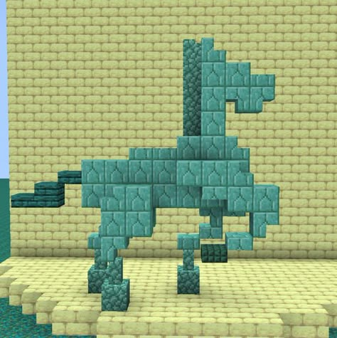 Hammer And Sickle Minecraft Banner, Simple Minecraft Statues, Unicorn Minecraft Build, Minecraft Animal Sculpture, Minecraft Llama Statue, Snake Statue Minecraft, Minecraft Thrown Chair, Minecraft Small Dragon Statue, Minecraft Statues Small Easy