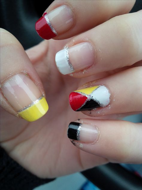 Medicine wheel nails! Native nails Mmiw Awareness Nails, Indigenous Nail Art Designs, Native American Nail Art Designs, Native Design Nails, Indigenous Nail Designs, Native Nail Art, Native American Nail Designs, Native Nail Designs, Indigenous Nails