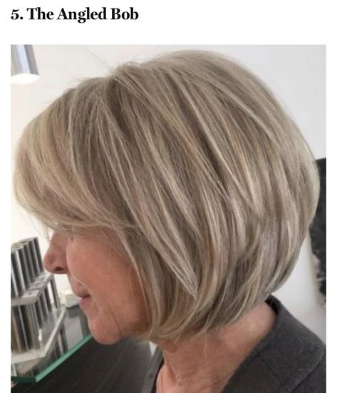 Dishwater Blonde, Ash Blonde Bob, Κούρεμα Bob, Chin Length, Modern Haircuts, Layered Bob Hairstyles, Bob Hairstyles For Fine Hair, Penteado Cabelo Curto, Haircuts For Fine Hair