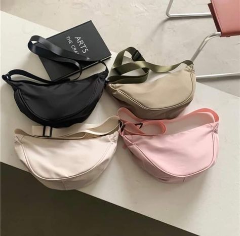 Uniqlo Bag, Tas Bahu, Women's Bags By Usage, Women's Bags By Material, Dumpling Bag, Uniqlo Bags, Beg Tangan, Shopee Malaysia, Women's Bags By Style