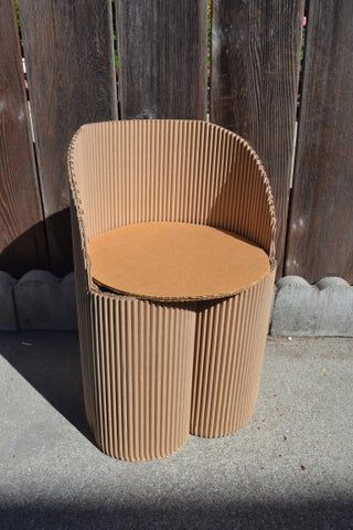 Cardboard Chair, Paint Stir Sticks, Glue Craft, Cardboard Design, Office Chair Without Wheels, Fun Furniture, Round Sofa, Couple Painting, Architecture Concept Drawings