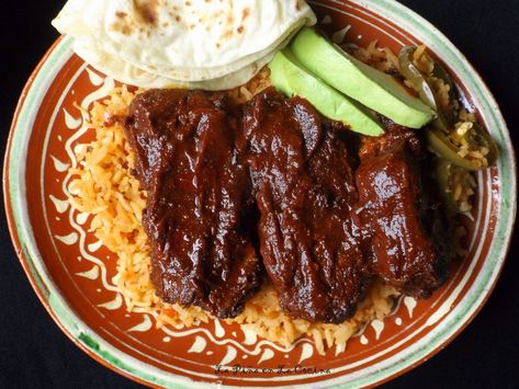 Costillas de Puerco Al Horno (Oven Roasted Pork Ribs) - La Piña en la Cocina Oven Roasted Pork, Country Ribs, Chile Colorado, Pork Roast In Oven, Country Style Pork Ribs, Homemade Flour Tortillas, Pork Rib Recipes, Spicy Salsa, Roasted Pork