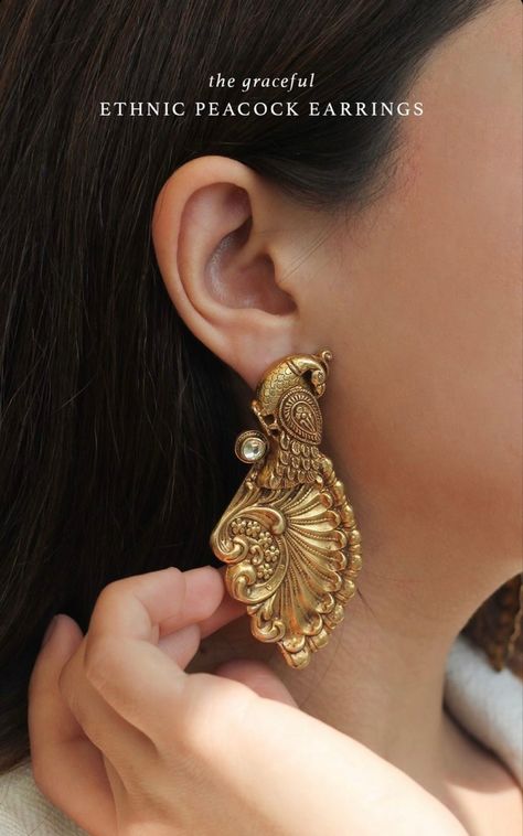 Antique Gold Bronze Earring Indian Ear Piercing, Fancy Weddings, Rajwadi Jewellery, Ear Piercing Gold, Statement Jewelry Outfit, Fashion Library, Vintage Indian Jewelry, Temple Jewellery Earrings, Unique Bridal Jewelry