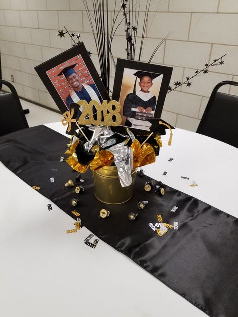 Grad Party Picture Centerpieces, Men Graduation Party Decor, Men’s Graduation Party, Boys Open House Ideas, Graduation Table Centerpieces With Pictures, Grad Party Table Centerpieces For Boys, Guy Graduation Centerpiece Ideas, Boy Graduation Party Decorations, Graduation Picture Centerpieces