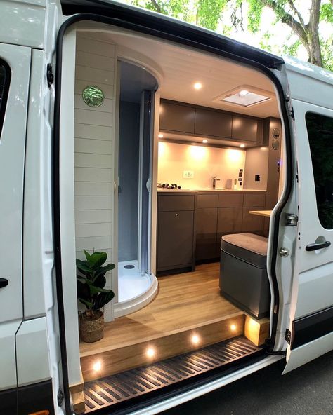 Man transforms old, white van into a high-end home-on-wheels Crafter Van Conversion, Tiny Van Conversion, Small Van Conversion Ideas Layout, Van Design Ideas, Van Life Ideas, Omgebouwde Bus, Husbil Makeover, Bil Camping, Kombi Motorhome