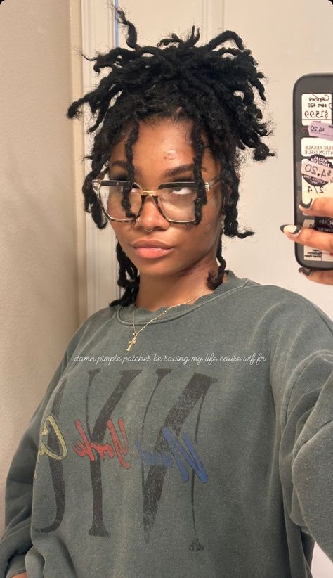 Locs Decoration, Locs With Fringe, Alt Locs, Short Dreadlocks Hairstyles, Loc Goals, Loc Goddess, Natural Locs, Epic Hair, Locs Styles