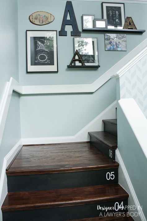 WOW, WOW, WOW! This DIY staircase makeover was accomplished in a weekend and looks like a professional job! Need to tackle your own staircase makeover? Come check out full details from Designer Trapped in a Lawyer's Body! Removing Carpet From Stairs, Staircase Decoration, Diy Staircase Makeover, Wood Stair Treads, Stair Makeover, Hardwood Stairs, Removing Carpet, Diy Staircase, Stairs Makeover