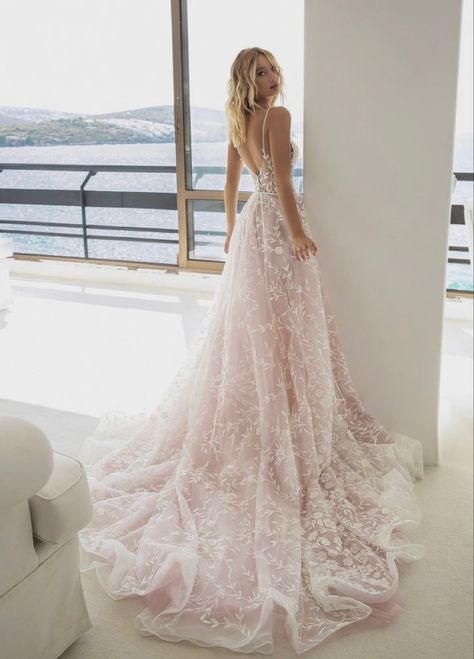 Pink Boho Wedding, Light Pink Wedding Dress, Pastel Pink Weddings, Pink Wedding Gowns, Soft Pink Wedding, Blush Pink Wedding Dress, Light Pink Wedding, Blush Wedding Dress, Wedding Dresses Blush