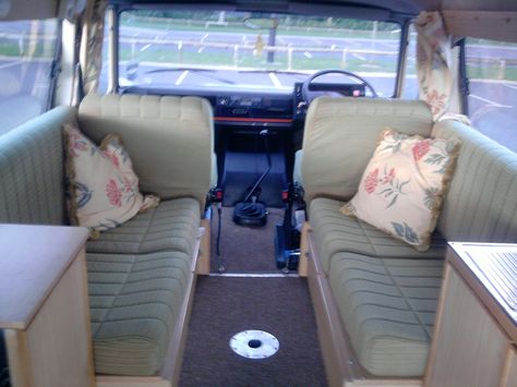 1985 Bedford CF2 Autosleeper Campervan Bedford Campervan, Bedford Bambi, Bedford Van, Campervan Interior, Camper Living, Van Interior, Cool Vans, Camper Vans, Rimini