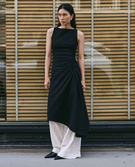 Pants Dress Combo, Pants And Dress Combo, Minimalism Outfit, Plated Dress, Dress Over Pants, Dark Academia Outfits, Prom Inspiration, Academia Outfits, Studio Jewelry