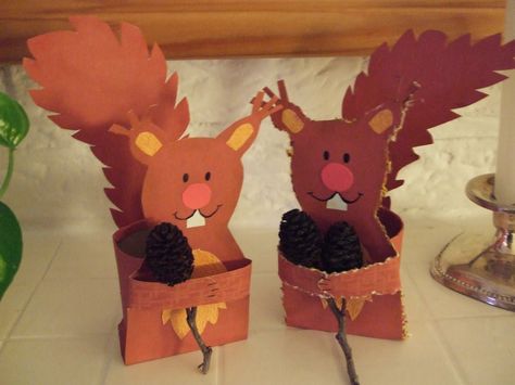 Squirrel Art, Animal Crafts For Kids, Autumn Crafts, Childrens Crafts, Fall Kids, Fall Diy, Autumn Activities, Animal Crafts, Autumn Art