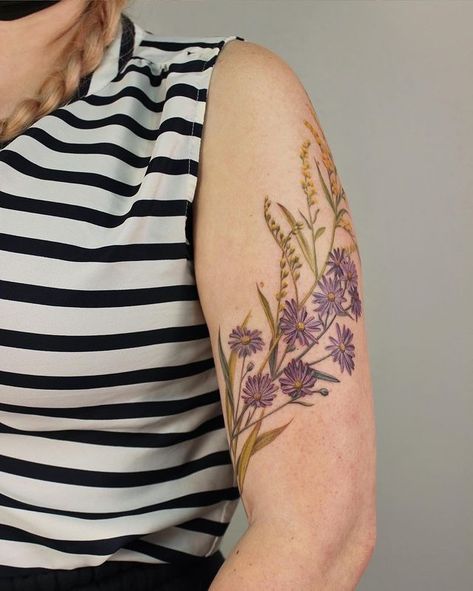 Purple aster and goldenrod In her book Braiding Sweetgrass, Robin Wall Kimmerer recounts asking her botany professor "Why do aster and… | Instagram Goldenrod And Aster Tattoo, Aster Flower Vine Tattoo, Sweetgrass Tattoo, Goldenrod Tattoo, Golden Rod Tattoo, Goldenrod Flower Drawing, Goldenrod Line Drawing, Braided Sweetgrass Tattoo, Aster Tattoo