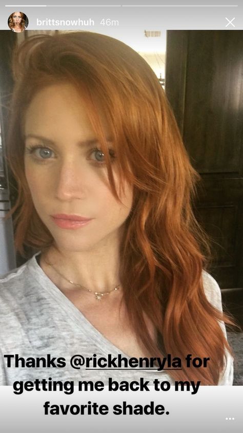 Britanny Snow, Redhead Hairstyles, Pretty Redhead, Brittany Snow, Exo Art, Red Hair Don't Care, Hair Color Auburn, Strawberry Blonde Hair, Auburn Hair