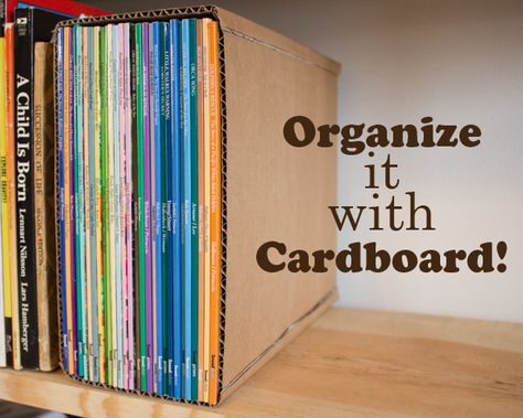 Cardboard Closet Organizer Diy, Diy Book Shelf Cardboard, Shelf Out Of Cardboard, Paper Holder Diy, Small Spaces Organization, Cardboard Box Storage, Diy Desk Organizer, Lavender Weddings, Cardboard Box Diy