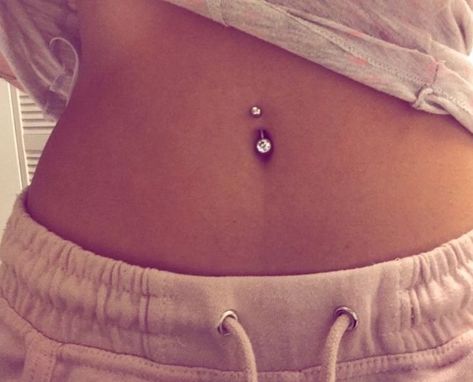 Piercings Bonitos, Bellybutton Piercings, Belly Button Piercing Jewelry, Belly Piercing Jewelry, Button Piercing, Cool Piercings, Belly Button Jewelry, Cute Piercings, Belly Jewelry