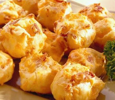 Bacon Cheddar Puffs, Bacon Cheese Puffs, Italian Beef Sandwiches, Churros Recipe, Puff Recipe, Cheese Puffs, Savory Appetizer, Appetizer Bites, Bacon Cheeseburger