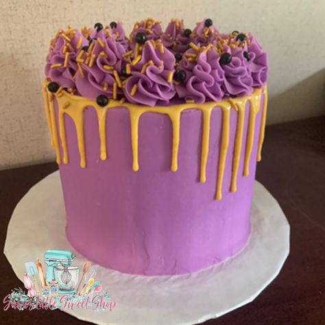 Orange Drip Cake, Cake With Gold Drip, Drip Cake Ideas, Cake Purple, Cake With Gold, Purple Cake, Gold Drip, Purple Cakes, Drip Cake