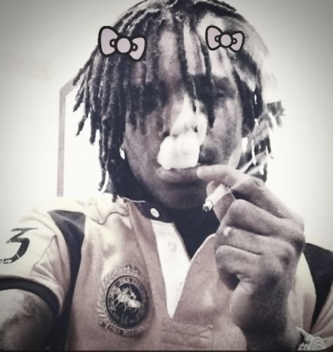 #chiefkeef #gloryboy #2013 #rapper #sosa #lovesosa #sosababy #glogang #chicago #gloryboyz #oblock #truereligion #hellokitty #colourfulmula #archive #rapmusic #trap #chiraq #3hunna #drill #gbe #fredosantana Sosa Pfp, Pfps Y2k, Fredo Santana, 2013 Swag Era, Chief Keef, Rap Music, Instagram Profile, Chicago, Hello Kitty