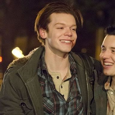 Ian Pfp Shameless, Gallavich Matching Pfp, Ian And Mickey Matching Pfp, Shameless Matching Icons, Matching Shameless Pfps, Mickey X Ian Shameless, Ian And Mickey Matching Pfp Shameless, Mickey And Ian Matching Pfps, Gallavich Icons