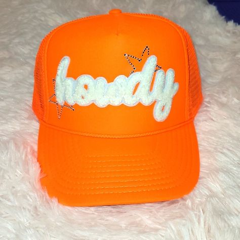 Brand New Custom Made Trucker Hat. This Is My Unique Design. Os This Neon Howdy Hat With Chenille Letters And Brings Stars Is Perfect For Nashville, Vegas Or Anywhere You Want To Be Friendly And Cool! Yellow Baseball Cap, Black Straw Hat, Cc Hats, Black Fedora Hat, Tweed Hat, Be Friendly, Mens Beanie Hats, Womens Fedora, Black Fedora