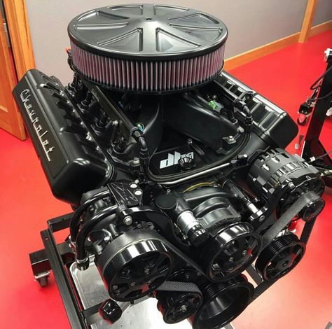 Chevy LS engine 350 Engine Chevy, 350 Chevy Engine, Ls Engine Painted, Chevy 350 Engine, Cars Cheap, Chevy Ls Engine, Modded Cars, Ls1 Engine, Cars Black