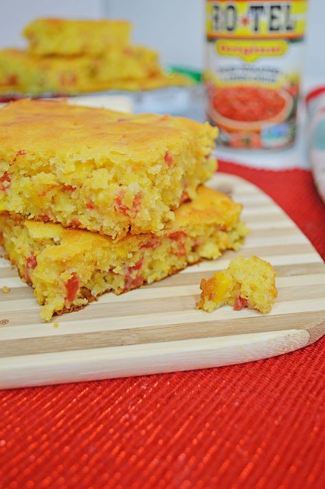 Your holiday meal won't be complete without this cornbread with a kick! #ad #RotelHoliday Crockpot Mexican Cornbread, Mexican Cornbread Recipe Jiffy, Rotel Cornbread, Jiffy Mexican Cornbread, Spicy Cornbread Recipe, Corn Images, Cornbread Jiffy, Mexican Cornbread Jiffy, Crockpot Cornbread