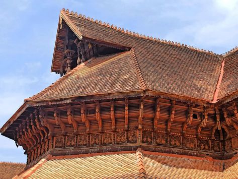 The Ashva Mahal or Horse Palace  balcony at the Puthenmalika Palace, Thiruvananthapuram Kerala Kerala Palace, Palace Balcony, Kerala Architecture, Ancient Indian Architecture, Wooden Architecture, Thiruvananthapuram, Industrial Design Sketch, Cultural Architecture, Indian Architecture