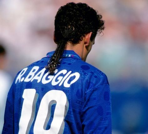 27 Manly Ways to Rock With Rat Tail Hairstyles (2023 Trends) Roberto Baggio, Caveman Diet, Number 10, Soccer, Diet, Football, Hair, American Football