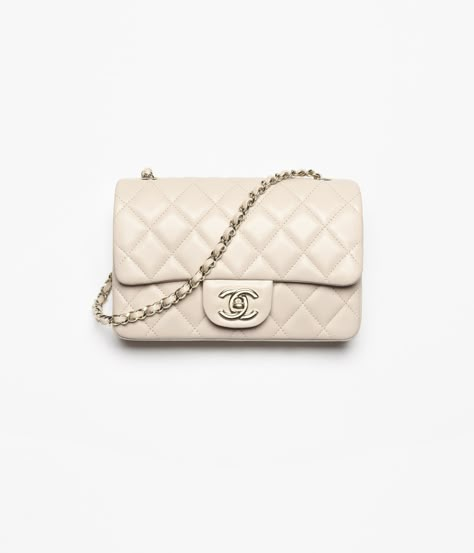 Mode Chanel, Dream Bag, Chanel Mini, Chanel Official, Chanel Official Website, Dream Bags, Chanel Shoulder Bag, Flap Shoulder Bag, Fashion Chanel