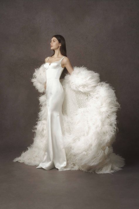 Spring Bridal Trends 2024: Nicole + Felicia ~ WedLuxe Media Bridal Loft, Nicole Felicia, Kleinfeld Bridal, Flare Gown, Couture Wedding Gowns, Bridal Salon, Stunning Gowns, Modern Wedding Dress, Luxury Bridal