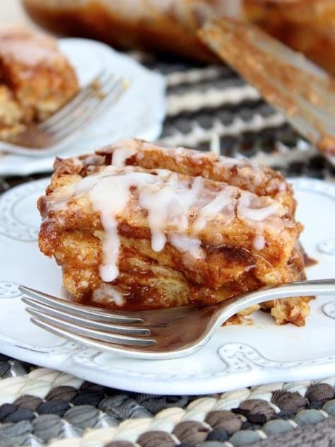 Cinnamon Roll Lasagna Cinnamon Roll Pancake Lasagna, Pancake Lasagna, Cinnamon Roll Lasagna, The Baker Mama, Baker Mama, Christmas Breakfast Ideas, Mini Cinnamon Rolls, Cinnamon Recipes, Cinnamon Bun